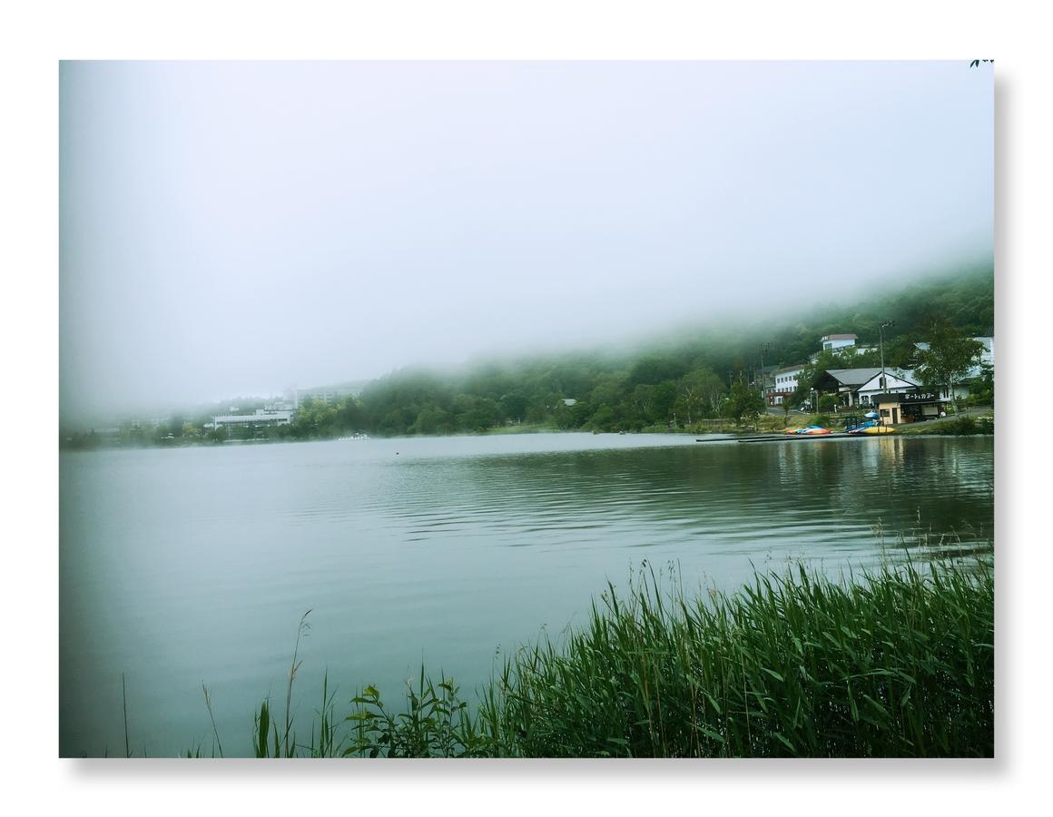 白樺湖榮園 Hotel Chino Bagian luar foto