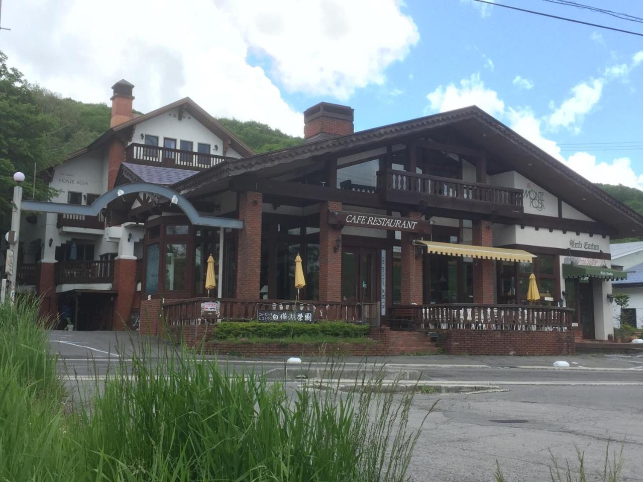 白樺湖榮園 Hotel Chino Bagian luar foto