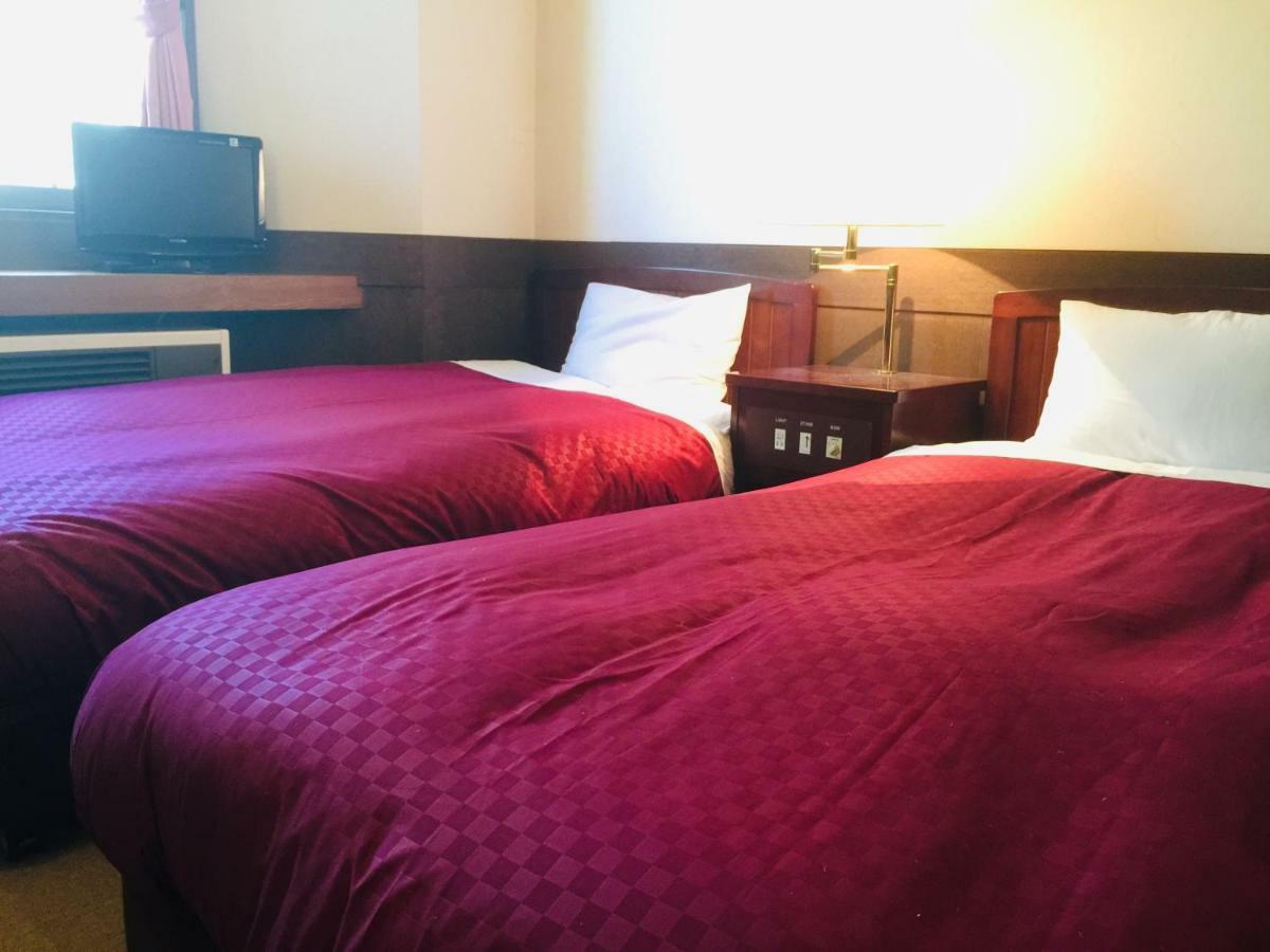 白樺湖榮園 Hotel Chino Bagian luar foto