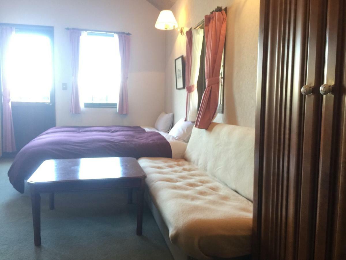 白樺湖榮園 Hotel Chino Bagian luar foto